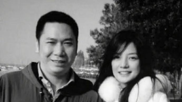 赵薇突然官宣离婚，没那么简单！