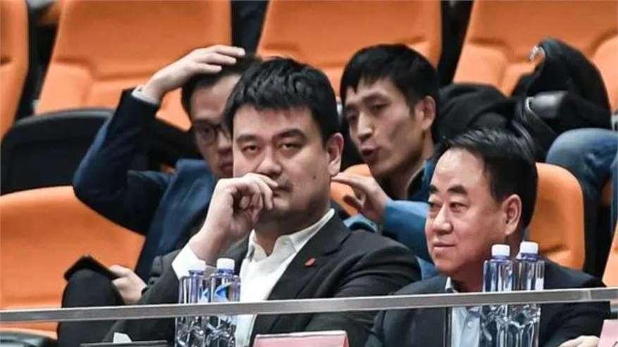 中国篮协开出重磅罚单，吉林浙江两队成绩取消，2人合计禁赛四年