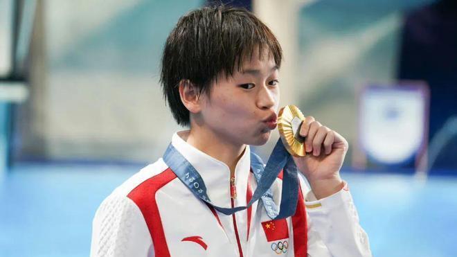 全红婵奖金400万！为何陈芋汐只有30万？细节如下！