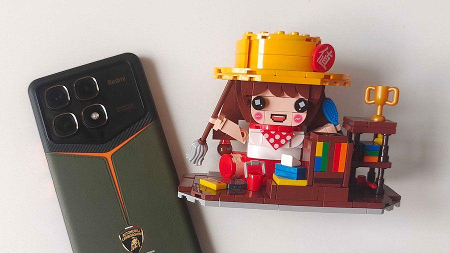 Redmik70ultra 硬件诚意满满，软件拉胯严重