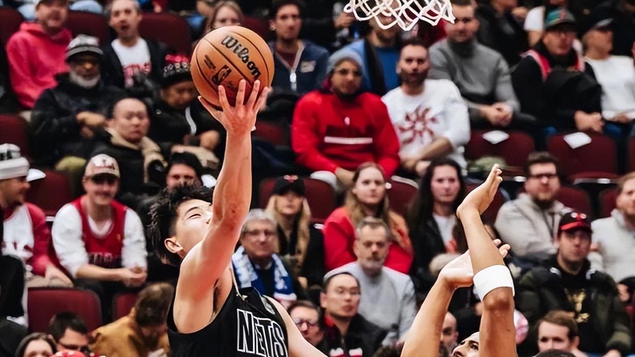 崔永熙终于迎来爆发！轰进4个三分球，攻防兼备，进步太明显