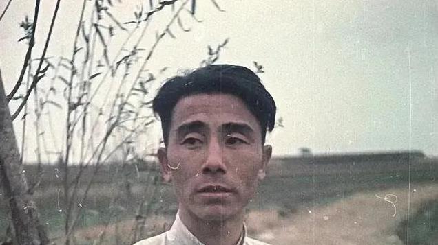 珍贵的华南游击队照片，注意看他们驳壳枪姿势，与影视剧非常不同