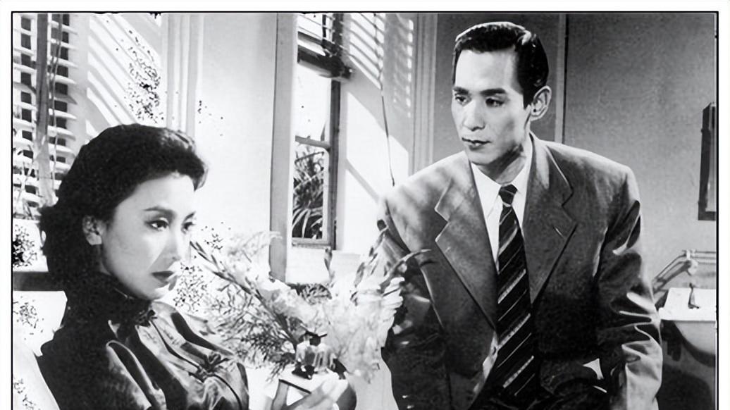 17岁出道，一生无绯闻，与爱人相守53年：夏梦的智慧比美貌更出众