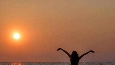 两个人为什么会相遇？