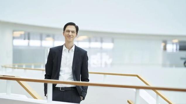 从公司小职员到拉斯克奖得主 她和我们聊“减肥神药”开发这三十年