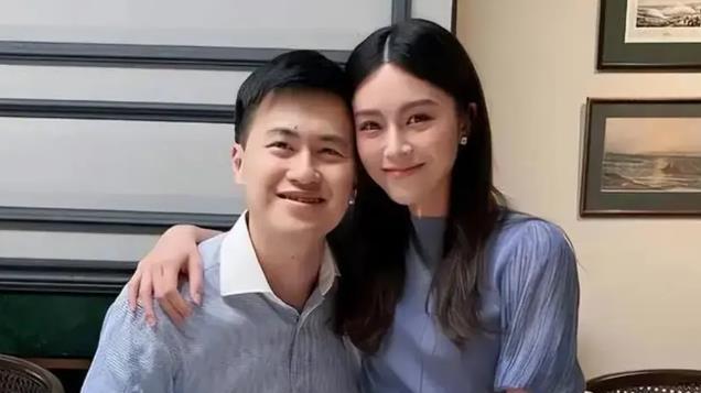 36岁文咏珊生日照曝光，扎双马尾少女感十足，曾和Angelababy齐名