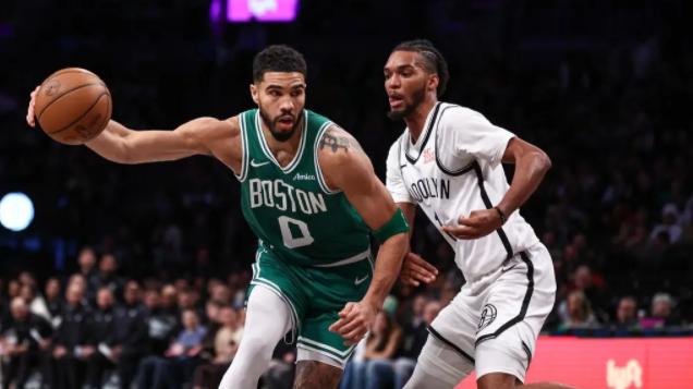 塔图姆36+9+10布朗24+12绿军轻取篮网，崔永熙仍未获得出场时间！