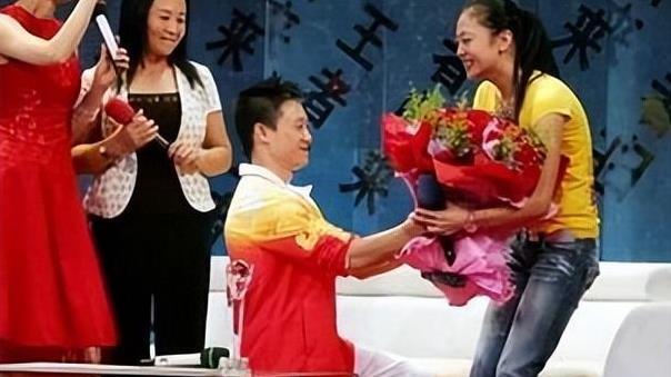 44岁著名奥运冠军“家丑”曝光，治好了无数中国父母的焦虑