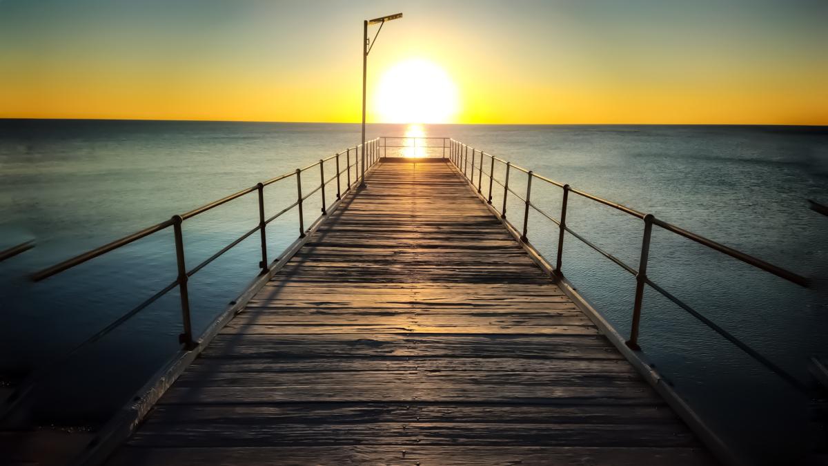 过顺其自然的生活，做随遇而安的自己