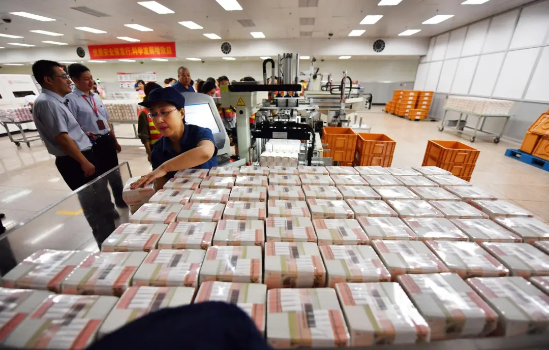 中国给尼泊尔印钞票，结果印得太好，一口气印了210亿尼卢比