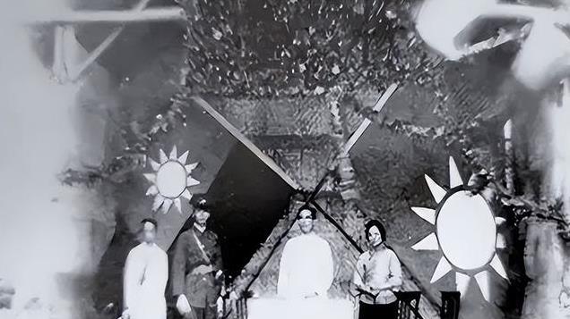 为什么黄埔军校学生的名字好听？因为他们是中国最有文化的一批人