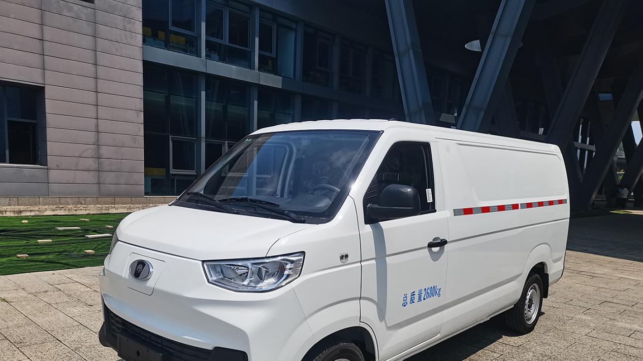 骐蔚汽车-长江7号：新能源物流的绿色新标杆