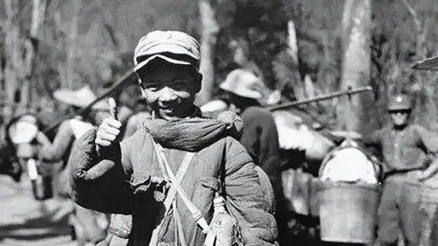 7岁参军，9岁走长征，最小红军向轩，1955年被授予中校军衔