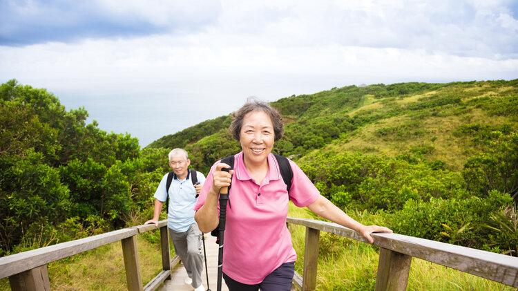 增加骨密度最好的运动，竟然不是跑步和走路，很多人锻炼错了