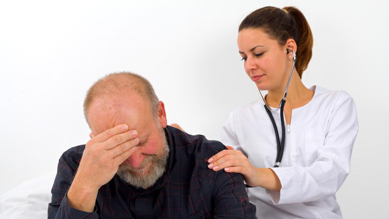 父子三人查出同一种癌，癌症体质真的存在？医生：这些人是高危