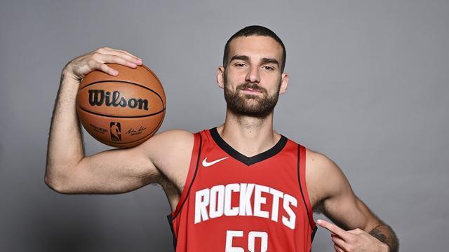 恭喜火箭队！伤病烟消云散，17人阵容16人可出战，仅麦克维暂离队