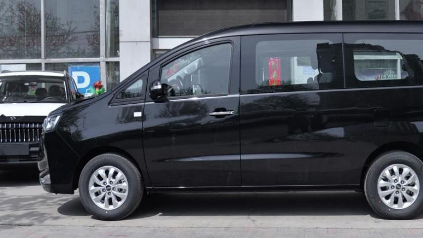 江汽集团-瑞风 M4：中大型 MPV 的商务新选择