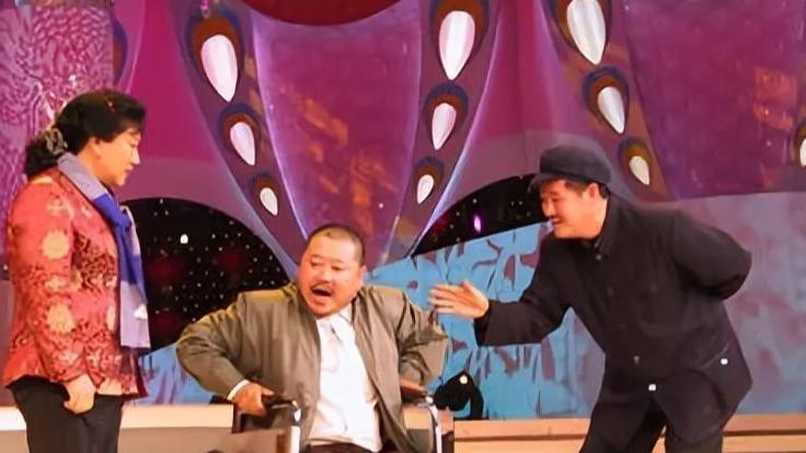 赵本山宋丹丹回归？2025春晚已官宣，网友：这一年总算有盼头了！