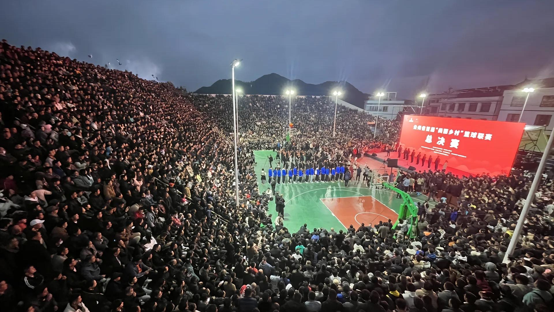 显眼包的世界我们不懂