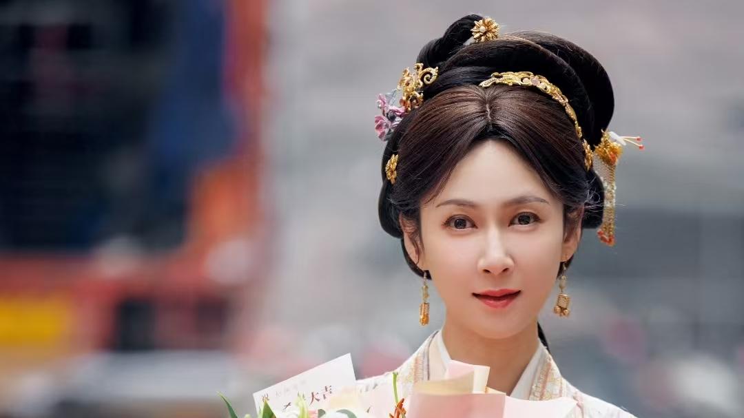40集古装悬疑《长乐曲》定档，躲过了年龄差10岁的男女主，却被一个比一个漂亮的女配角惊艳了