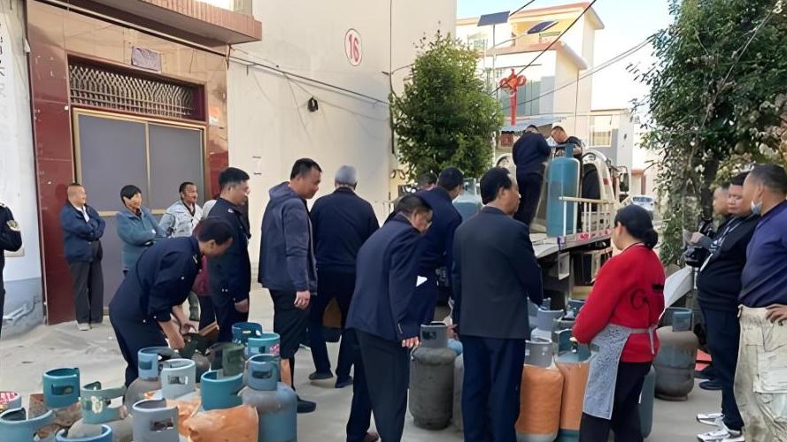 巡查组曝光瓶装液化气，本是好事，为何引无数网友担忧