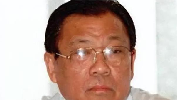 河北省委书记之子，利用父亲资源敛财数亿，如今逃往加拿大入外籍