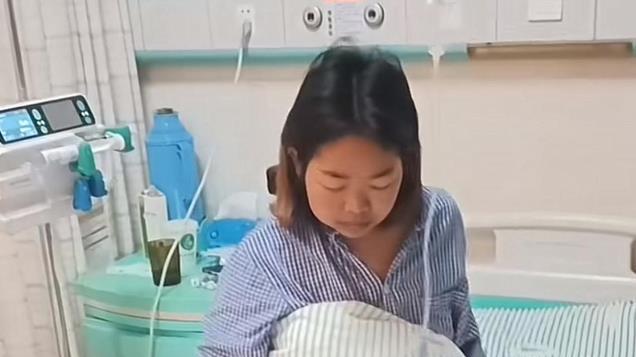 32岁安徽“割肝救妻”女主离世，前后移植10个月，男主伤口40厘米