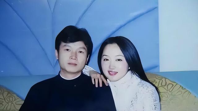 体面喂了狗！赖文峰、周正毅狂蹭前任流量，杨钰莹、杨恭如真倒霉