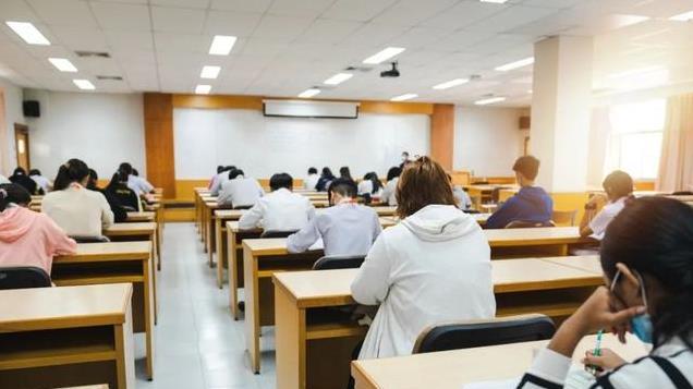 无人报考！民办大学“倒闭潮”，真的来了！