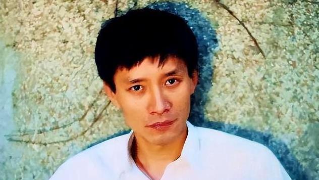 演员田小洁：从工人到演员，娶女神江珊为妻，事业爱情双丰收
