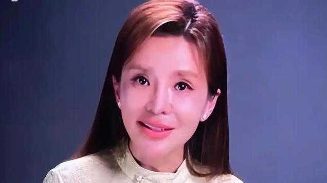 51岁央视主持人“朱迅”近况曝光，曾癌症缠身，她却选择向阳而生