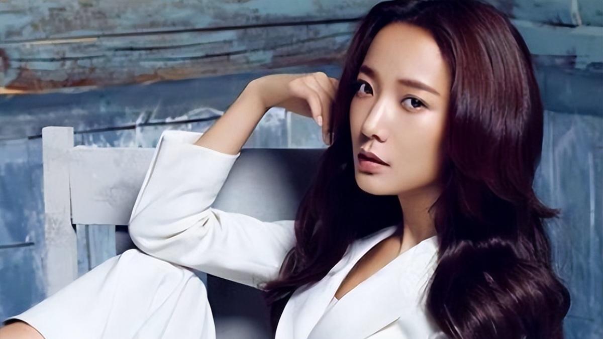 从一夜爆红到销声匿迹，究竟是什么原因让王珞丹想要“退圈”？