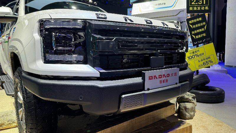 江铃大道山地版皮卡车，普洱咖啡产业的强力助手