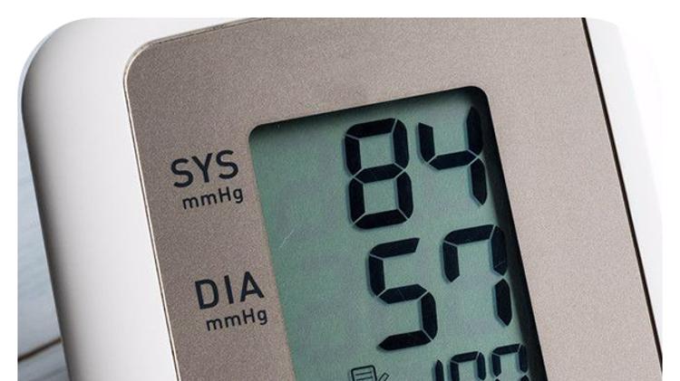 再这样睡觉，血管就快“堵死”了，老人睡觉这3点一定要牢记！