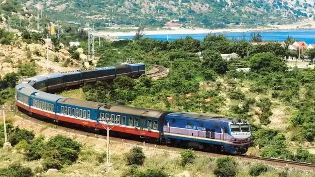 中国让菲律宾偷鸡不成蚀把米，投资4900亿越南高铁终确定，不简单