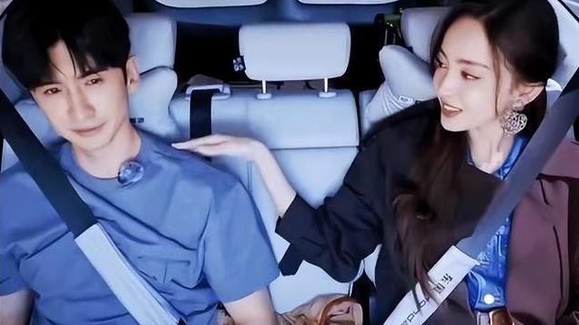 张云龙摊上事了！娜扎和妈妈泰国被偶遇，网友：面相不善，要小心