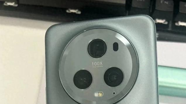 骁龙8Gen2+3D人脸识别+潜望长焦镜头，荣耀Magic5Pro降价后还行