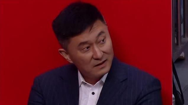 找回面子，广东男篮吊打江苏男篮，杜锋为徐杰出头，进场怒喷对手