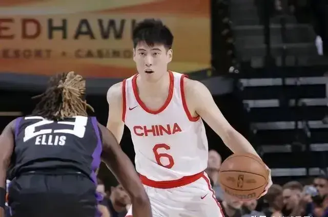 中国男篮67-89不敌马刺队，李凯尔却说出这样一番话
