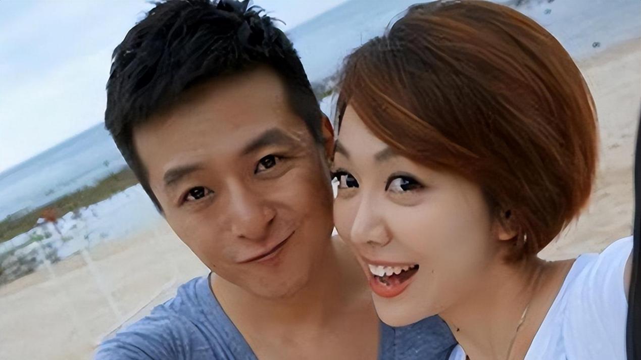 身材顶级85花姜妍，疑似恋情曝光，和30岁左右的男子多次吃饭回家