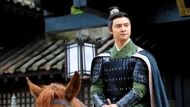 汉景帝狩猎时贾姬遇野猪，侍卫长抗旨不救护帝安全，获窦太后赏