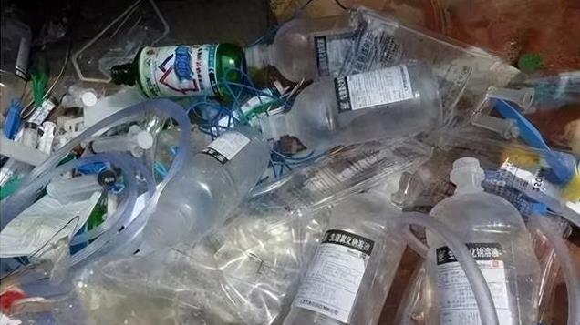 央视曝光过的外卖盒事件：用带血的输液管、尿袋制作，真的太恶心-醉卧桃花源岸