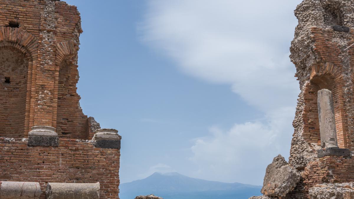 古希腊人曾和中国发生战争：因为一匹马引发的军事冲突