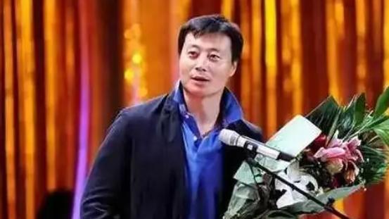任程伟：她陪我住地下室7年，没房没车没存款，成名后哪敢抛弃？