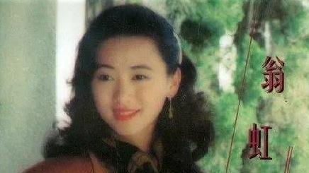 她为成名拍风月片，1婚富豪被赶出家门 ，2婚普通人跟女儿一起宠她