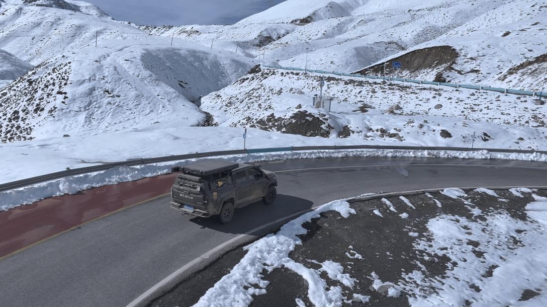 大道敢探者穿越独库，探索那些隐藏在极美风景中的奇迹与震撼