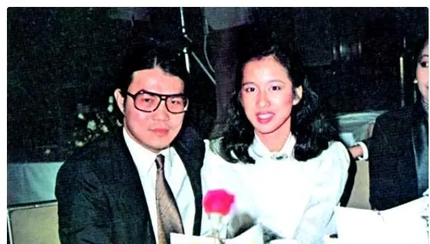 两次爆改豪门婚姻，3个儿子个个优秀，如今65岁的她状态绝了！