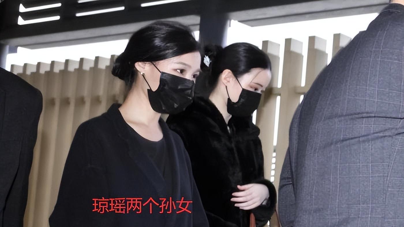 琼瑶花葬画面曝光！儿子撒骨灰，林心如痛哭，皇冠集团发文太扎心