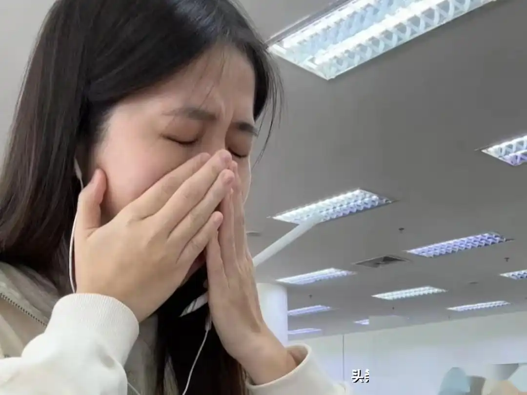 “法院空无一人”上热搜！11点20分吃饭？在不可怕，不在更可怕！