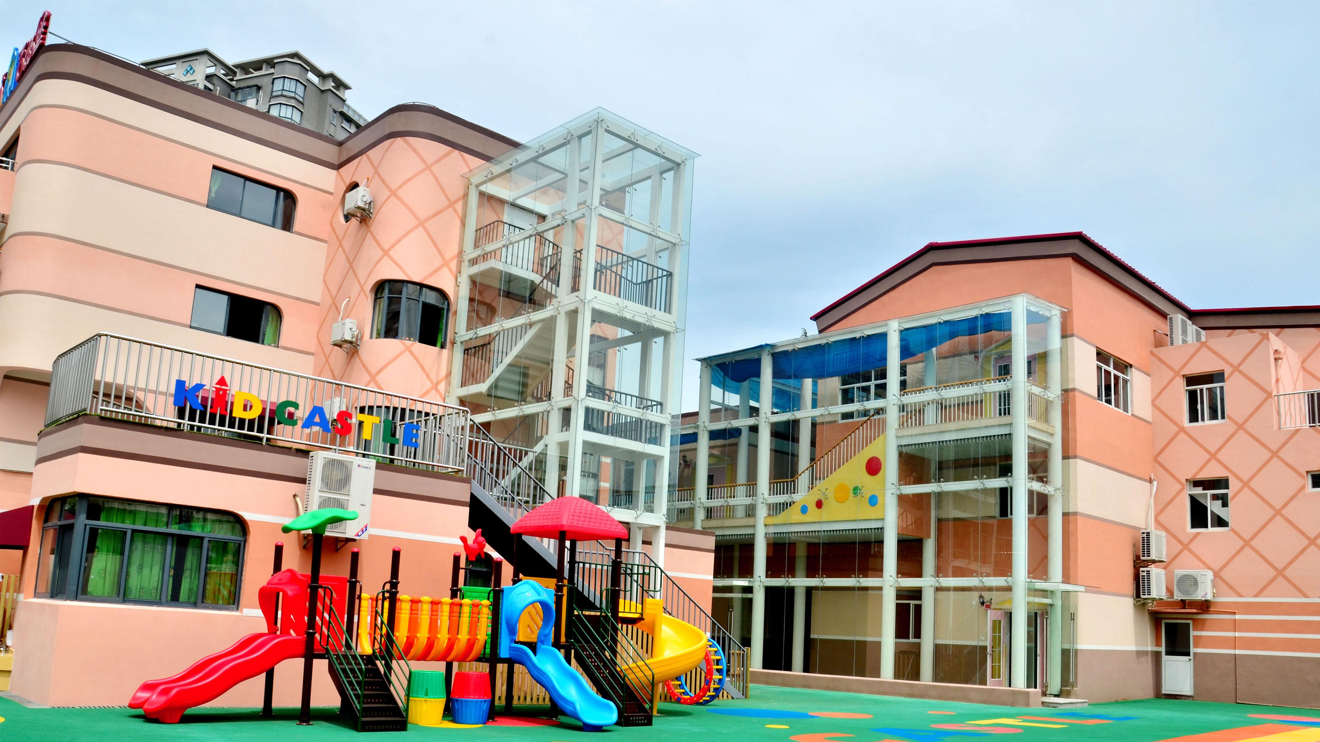 园长收学生 6.16 元巧克力被开除引争议